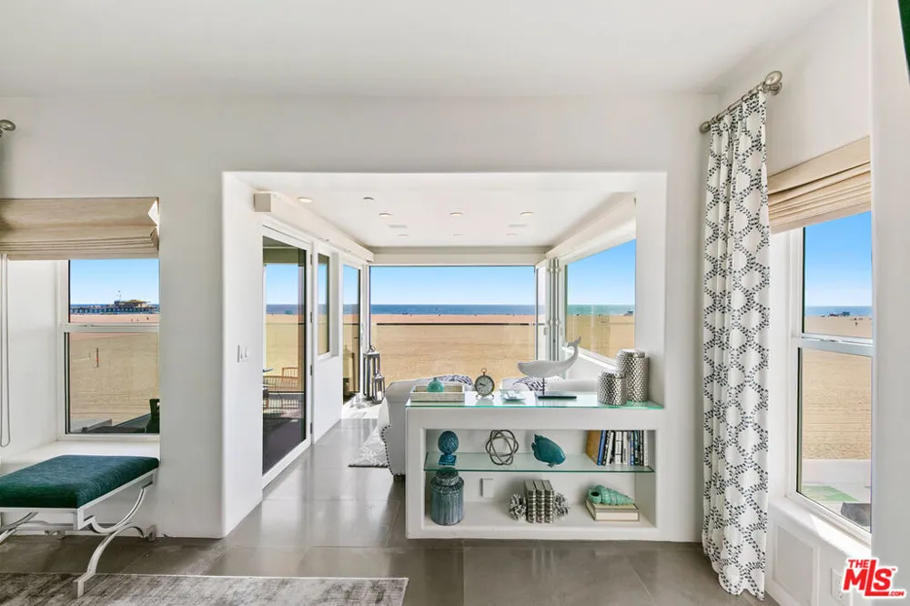 1341 Palisades Beach Road Santa Monica, CA 90401
