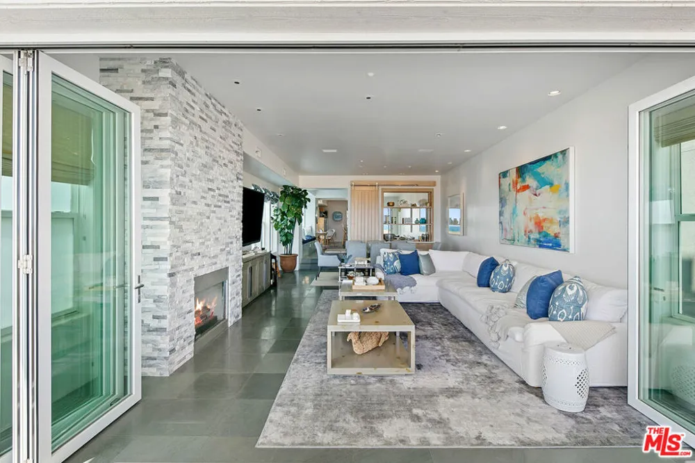 1341 Palisades Beach Road Santa Monica, CA 90401
