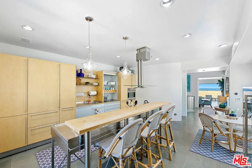 1341 Palisades Beach Road Santa Monica, CA 90401