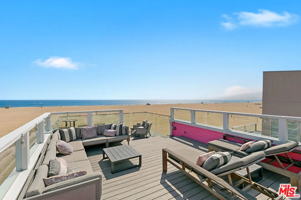 1341 Palisades Beach Road Santa Monica, CA 90401