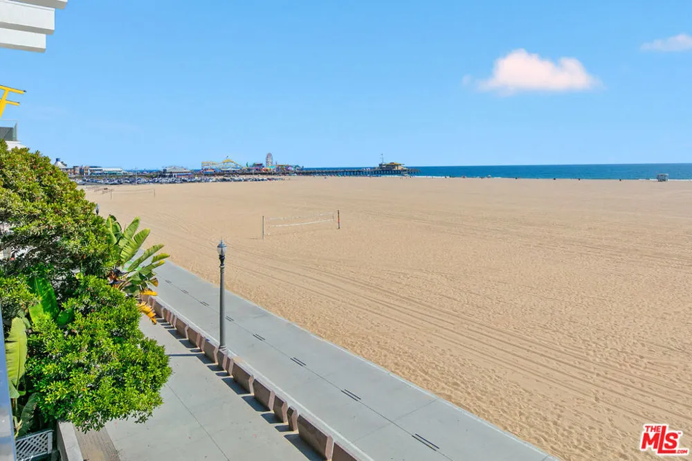 1341 Palisades Beach Road Santa Monica, CA 90401