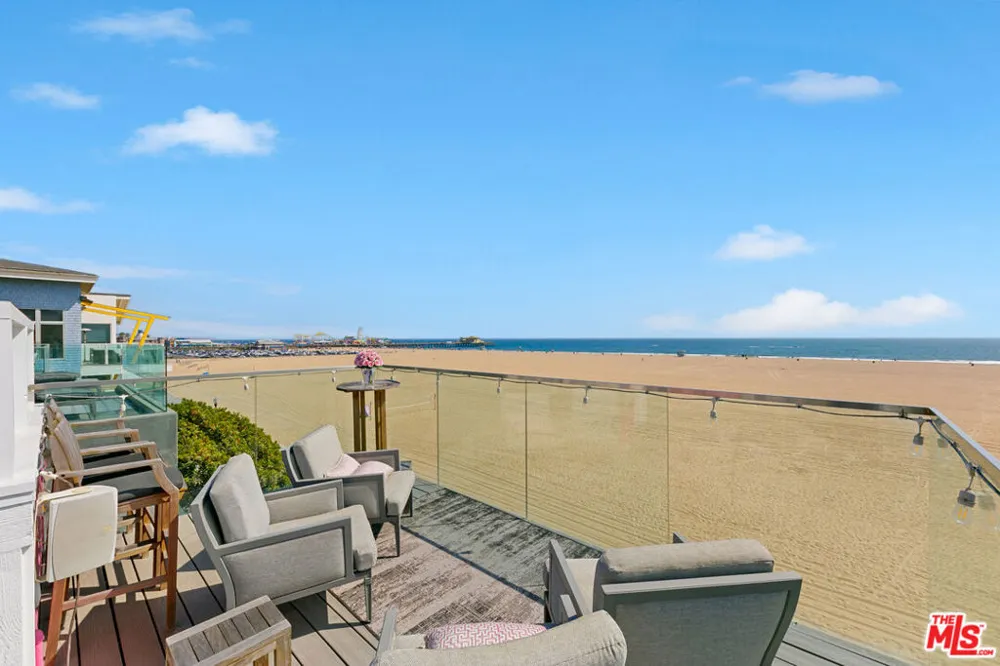 1341 Palisades Beach Road Santa Monica, CA 90401