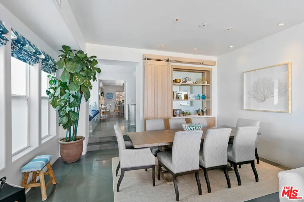 1341 Palisades Beach Road Santa Monica, CA 90401