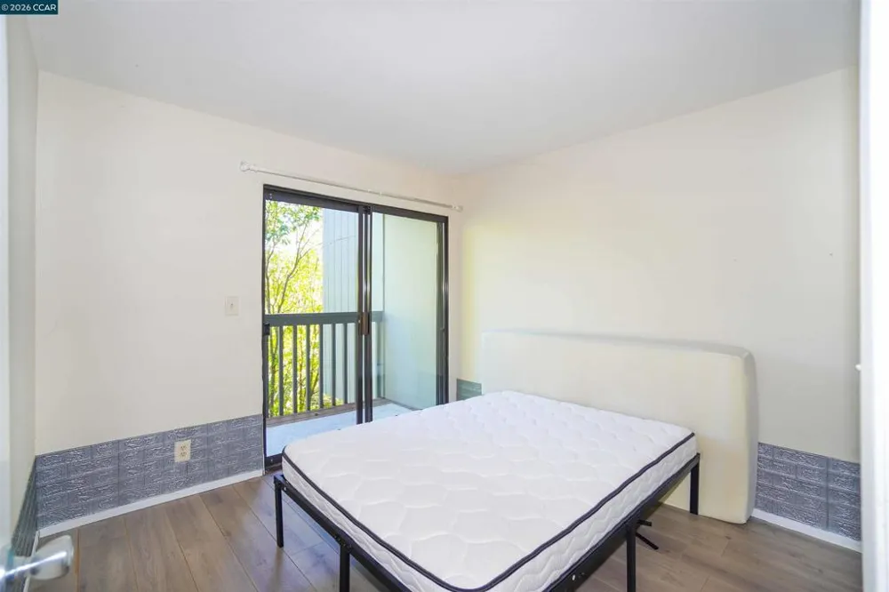 1608 Ashwood Drive Martinez, CA 94553
