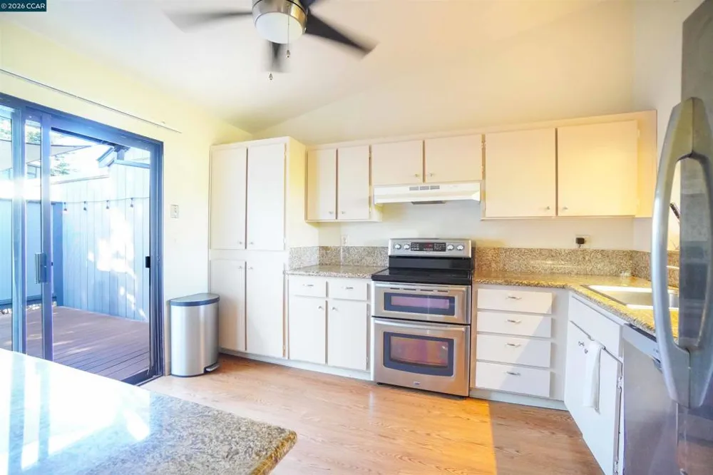 1608 Ashwood Drive Martinez, CA 94553