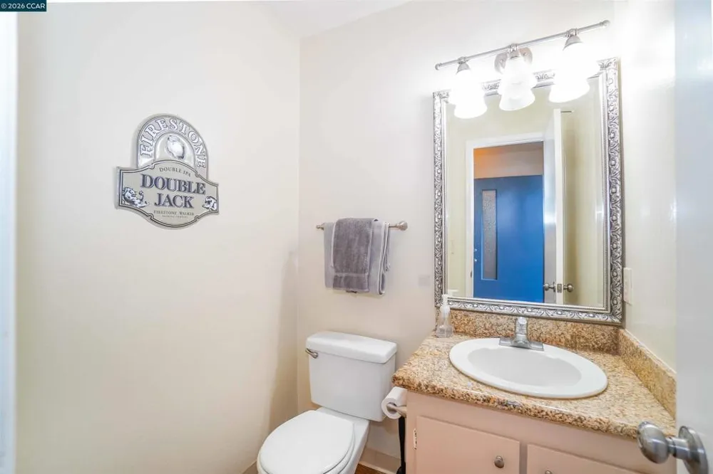 1608 Ashwood Drive Martinez, CA 94553