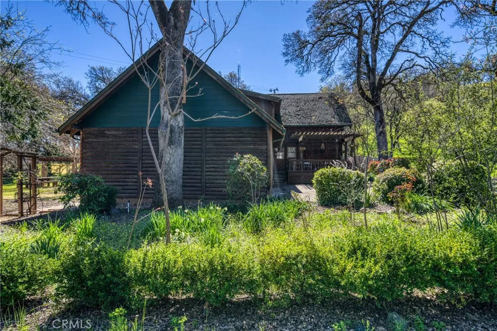 1001 Louis Way Lakeport, CA 95453