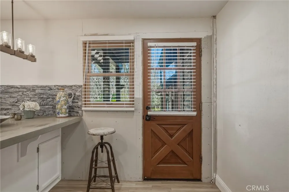 1001 Louis Way Lakeport, CA 95453