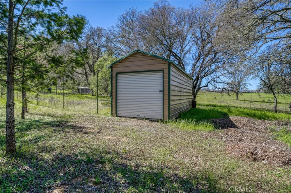 1001 Louis Way Lakeport, CA 95453