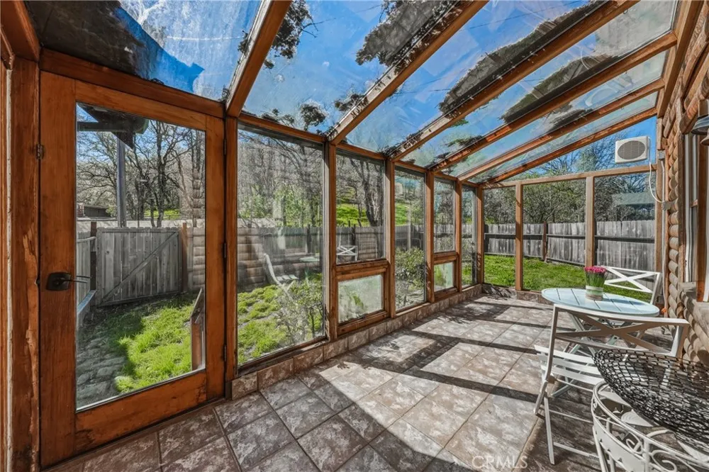 1001 Louis Way Lakeport, CA 95453