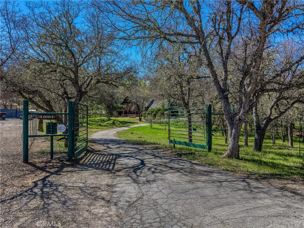 1001 Louis Way Lakeport, CA 95453
