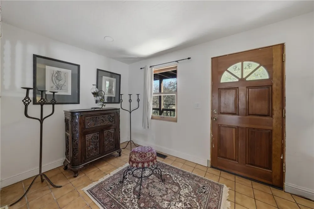 1001 Louis Way Lakeport, CA 95453