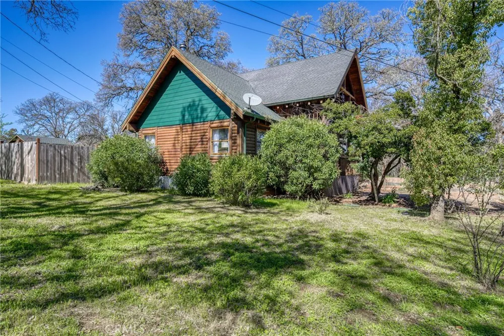 1001 Louis Way Lakeport, CA 95453
