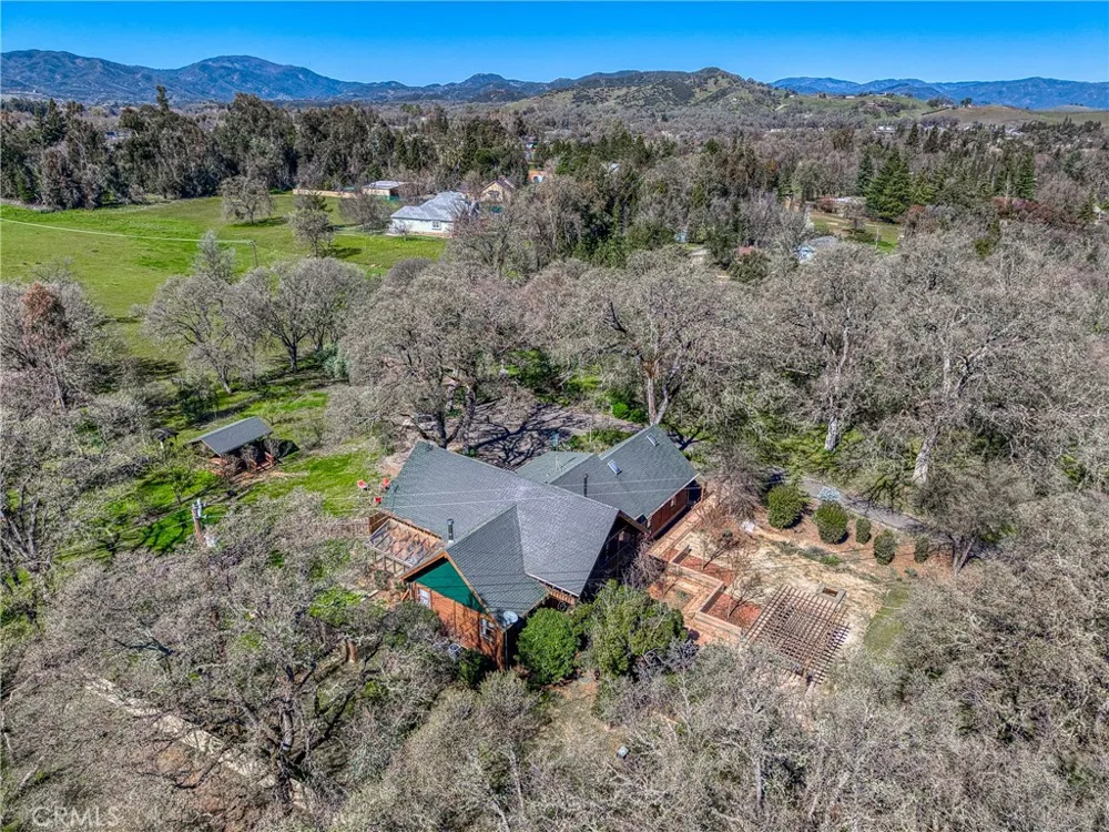 1001 Louis Way Lakeport, CA 95453