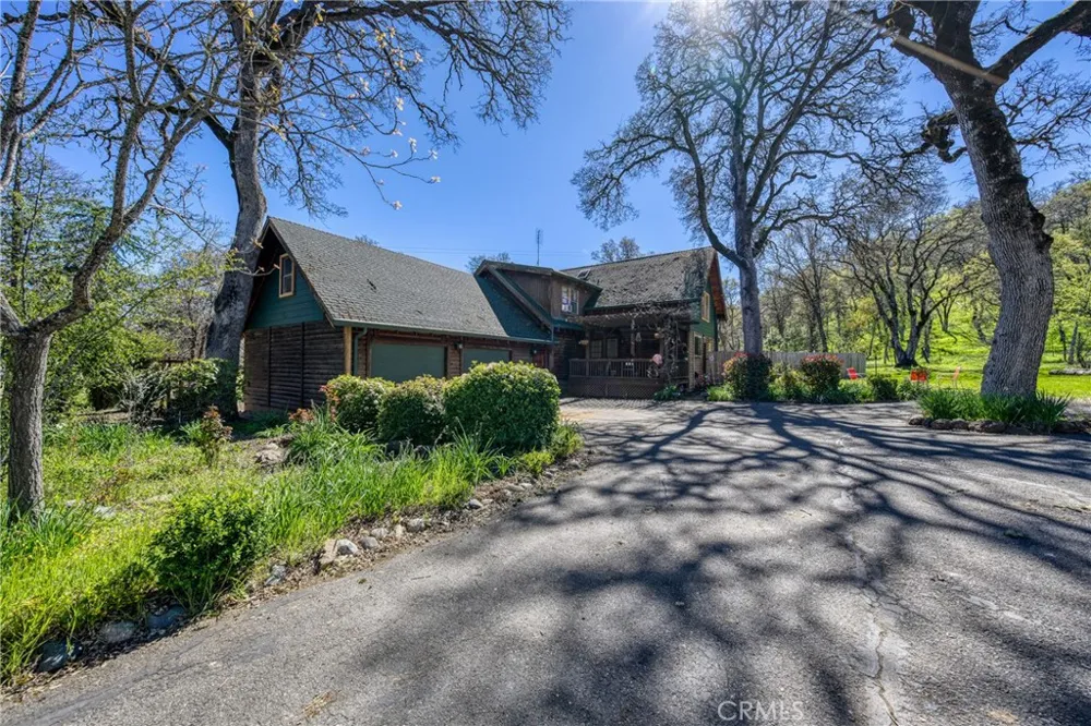 1001 Louis Way Lakeport, CA 95453