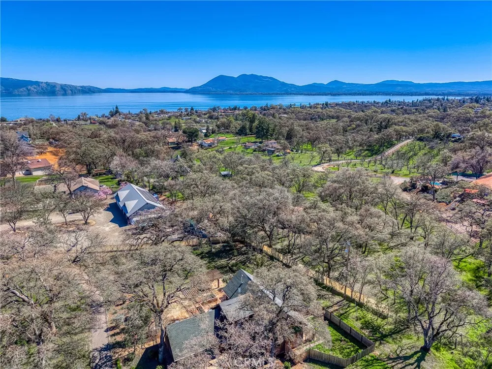 1001 Louis Way Lakeport, CA 95453