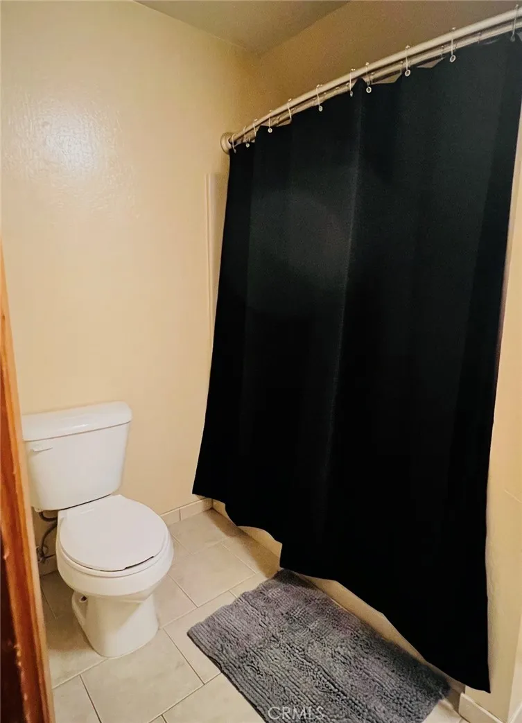 1001 Louis Way Lakeport, CA 95453