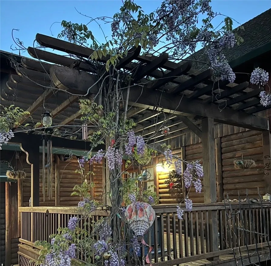 1001 Louis Way Lakeport, CA 95453