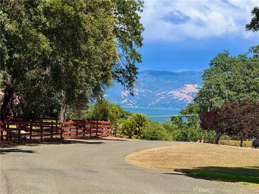 1001 Louis Way Lakeport, CA 95453