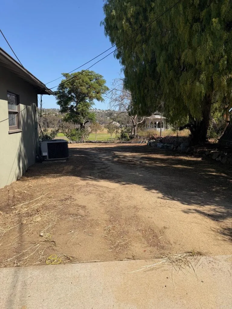 5449 San Miguel Road Bonita, CA 91902