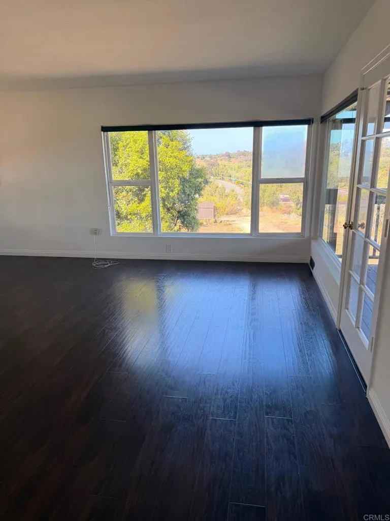5449 San Miguel Road Bonita, CA 91902