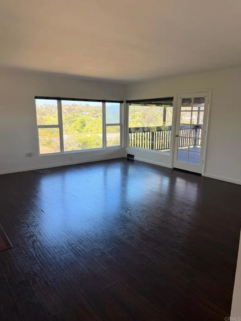5449 San Miguel Road Bonita, CA 91902
