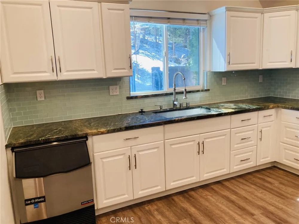 341 Ca-173 Lake Arrowhead, CA 92352