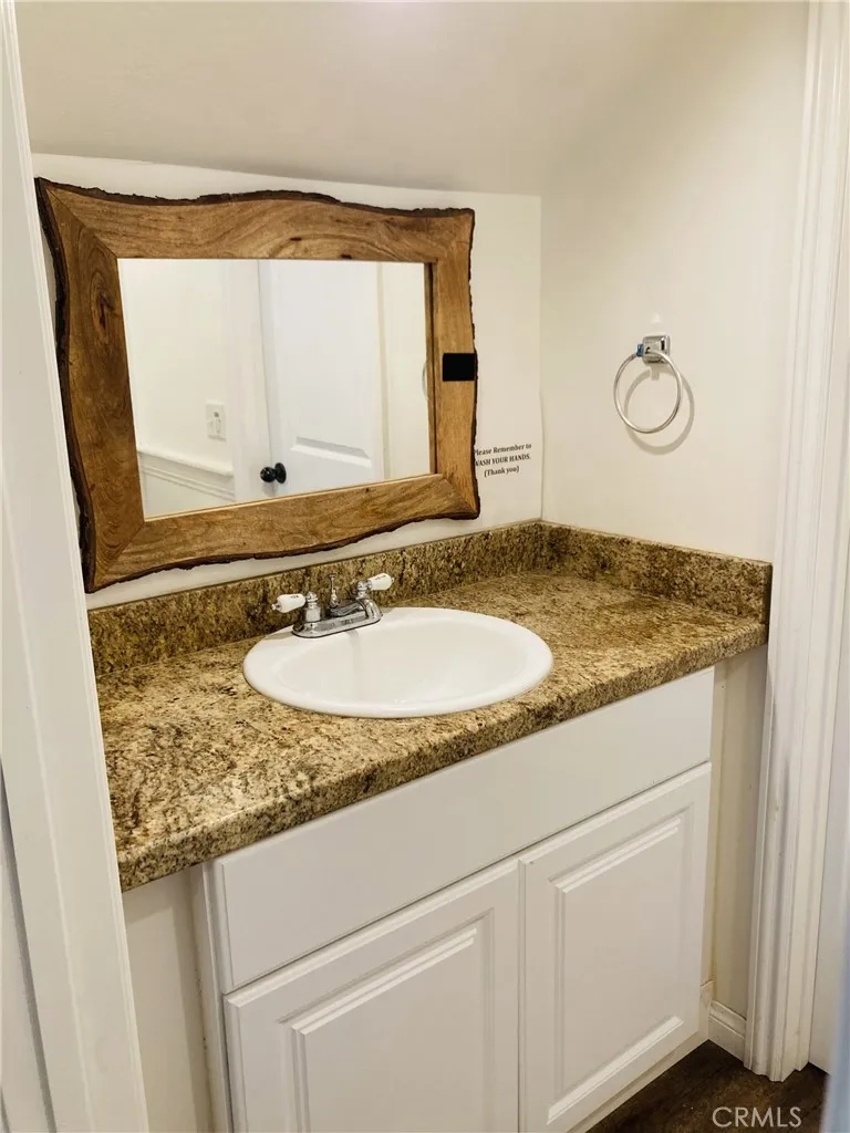 341 Ca-173 Lake Arrowhead, CA 92352