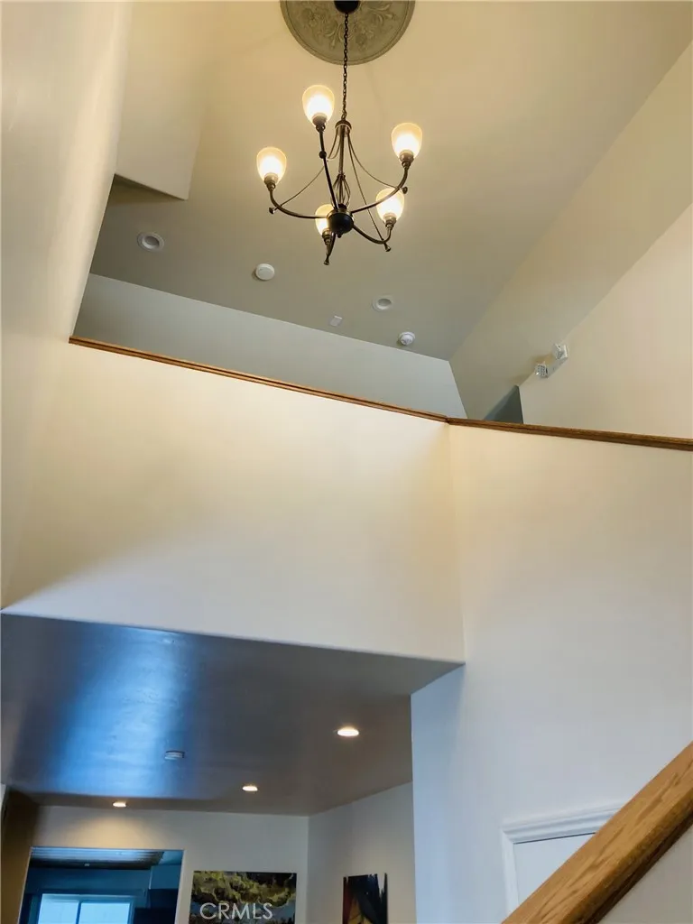 341 Ca-173 Lake Arrowhead, CA 92352