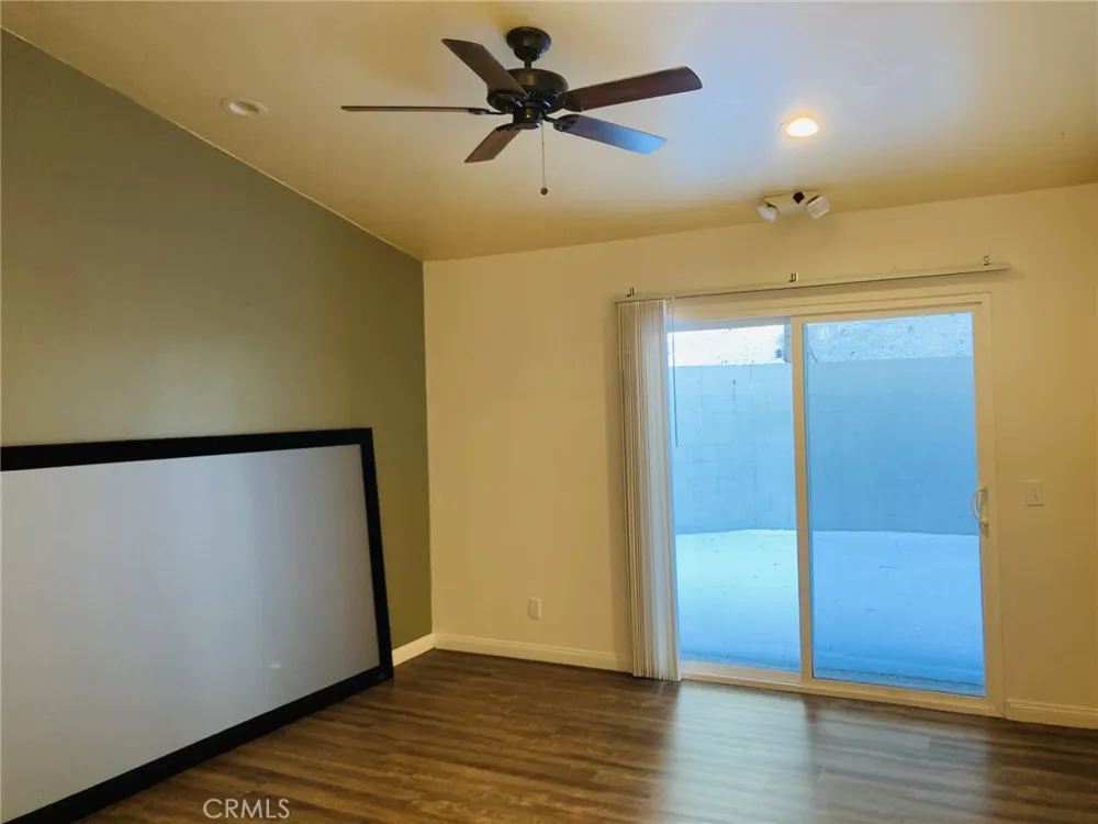 341 Ca-173 Lake Arrowhead, CA 92352