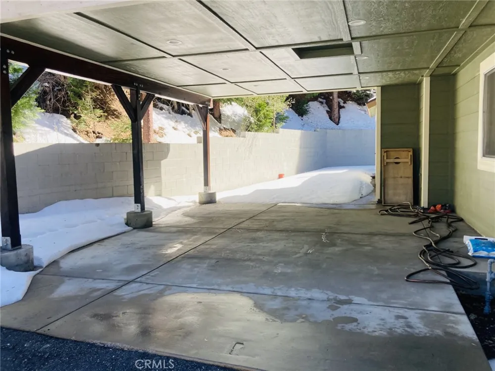 341 Ca-173 Lake Arrowhead, CA 92352