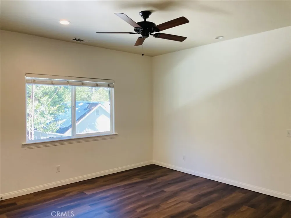 341 Ca-173 Lake Arrowhead, CA 92352