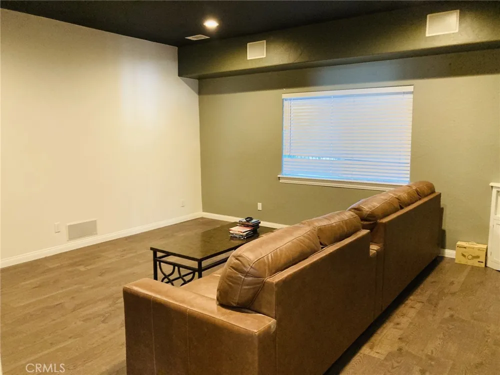 341 Ca-173 Lake Arrowhead, CA 92352