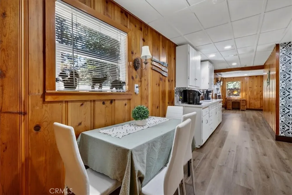 33424 Holcomb Creek Drive Green Valley Lake, CA 92341