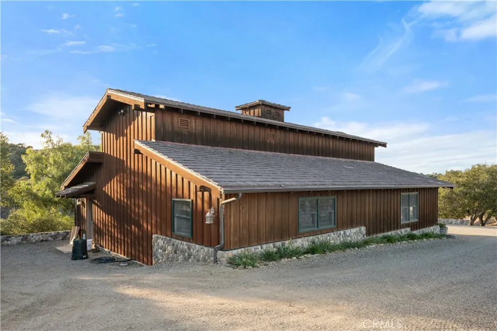 4086 E Oak Trail Road Santa Ynez, CA 93460