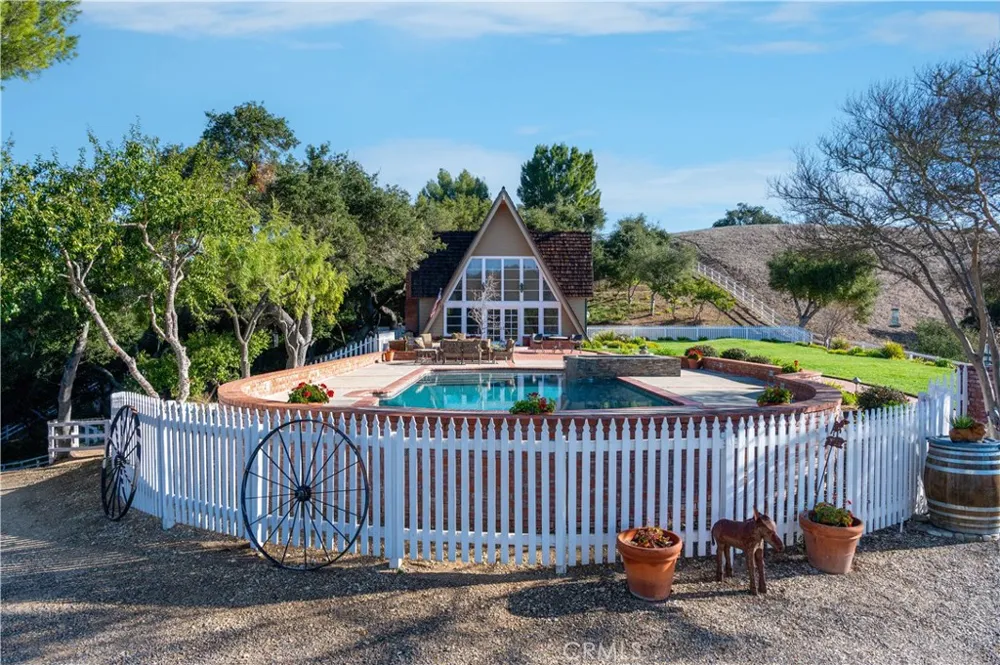 4086 E Oak Trail Road Santa Ynez, CA 93460