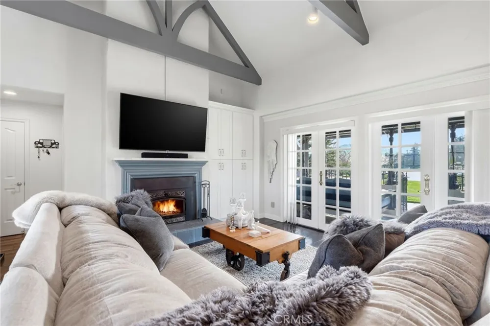 31311 Melanie Court Springville, CA 93265