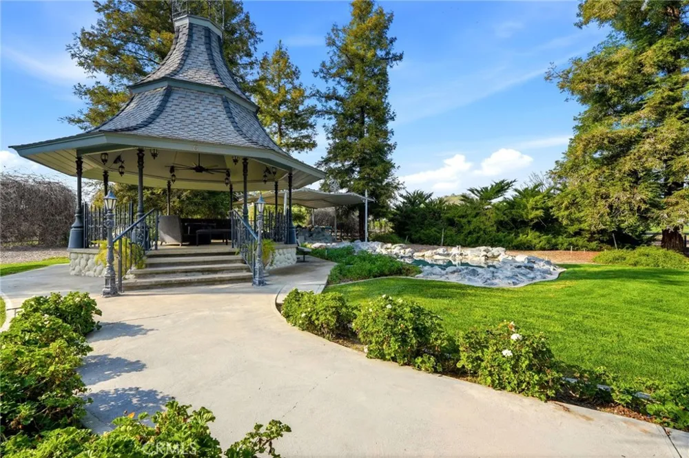 31311 Melanie Court Springville, CA 93265