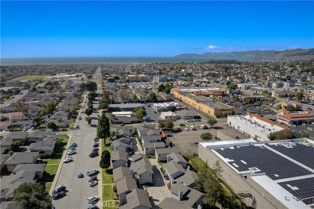 1637 Longbranch Grover Beach, CA 93433