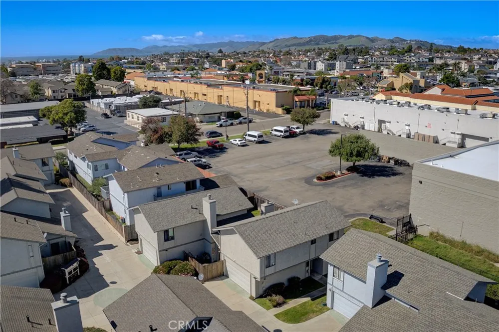 1637 Longbranch Grover Beach, CA 93433