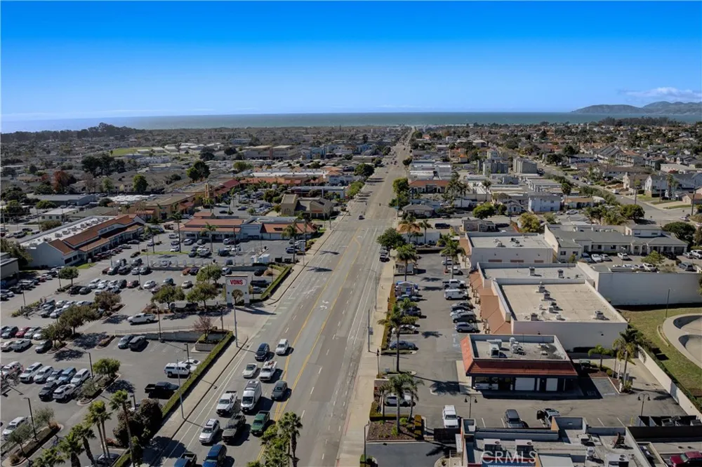 1637 Longbranch Grover Beach, CA 93433