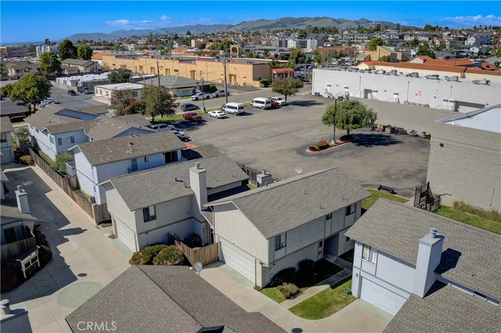 1637 Longbranch Grover Beach, CA 93433
