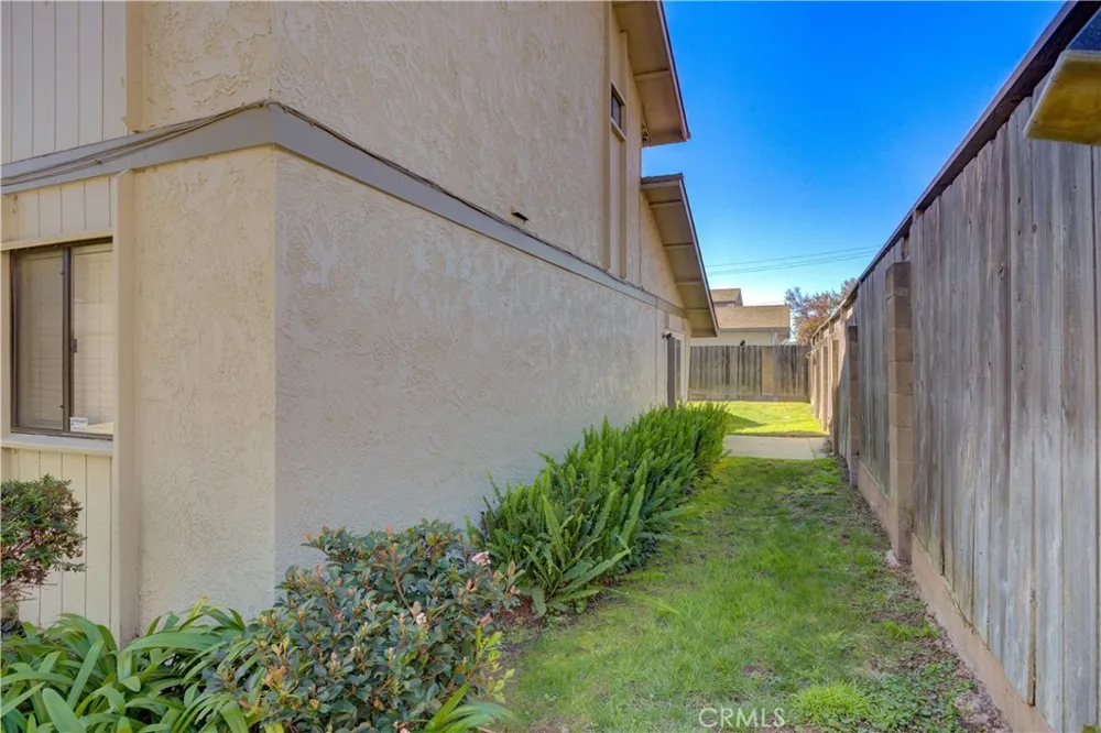 1637 Longbranch Grover Beach, CA 93433