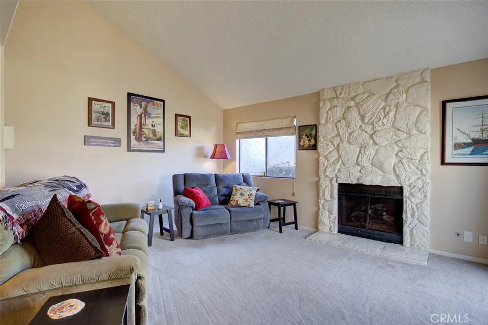 1637 Longbranch Grover Beach, CA 93433