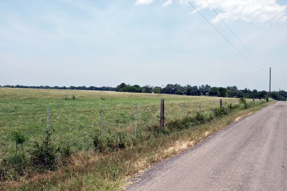 319 R C LANE Lockhart, TX 78644