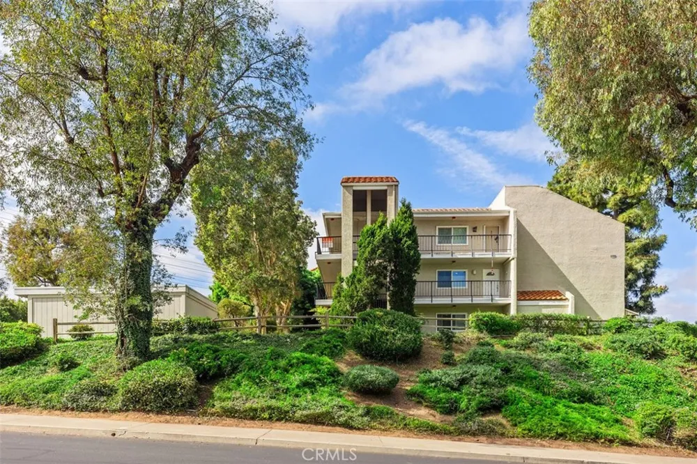 3486 Bahia Blanca W #3D Laguna Woods, CA 92637