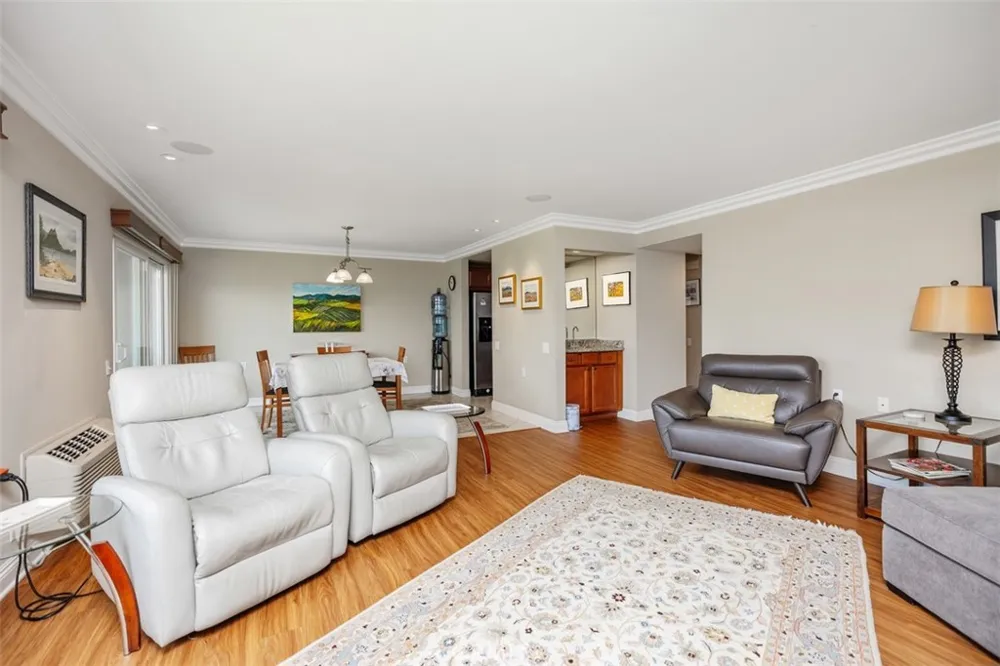 3486 Bahia Blanca W #3D Laguna Woods, CA 92637