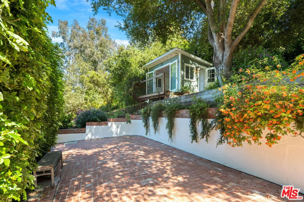 1238 Fernwood Pacific Drive Topanga, CA 90290