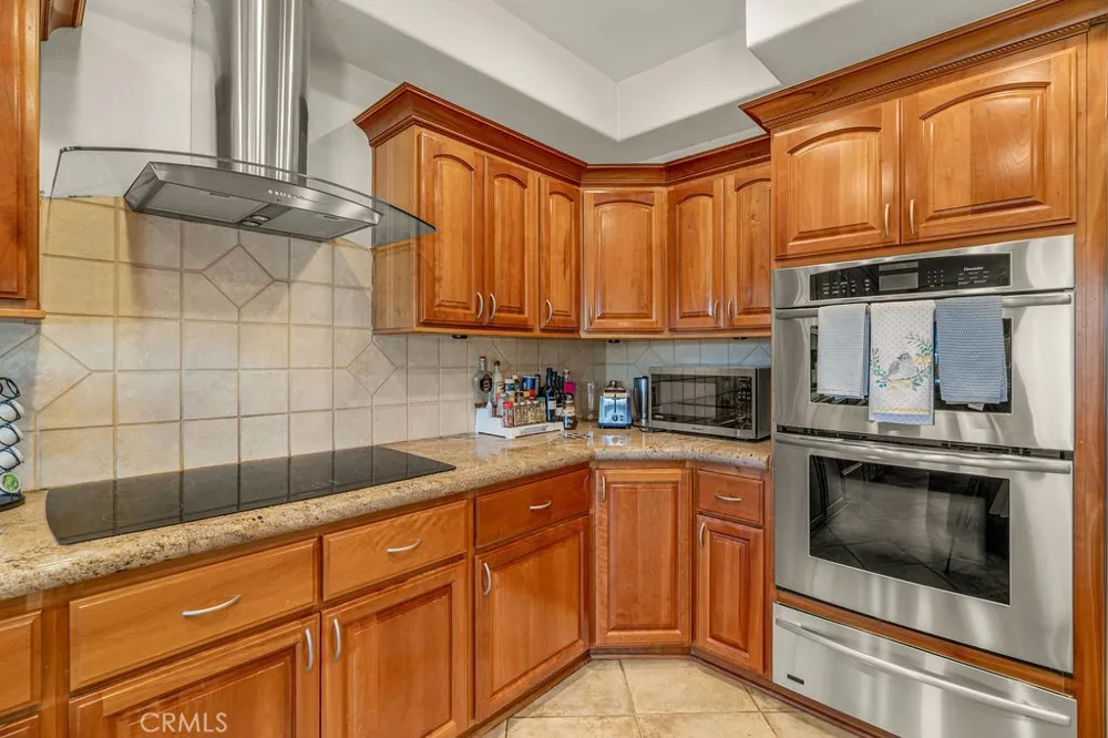 22373 Boating Canyon Lake, CA 92587