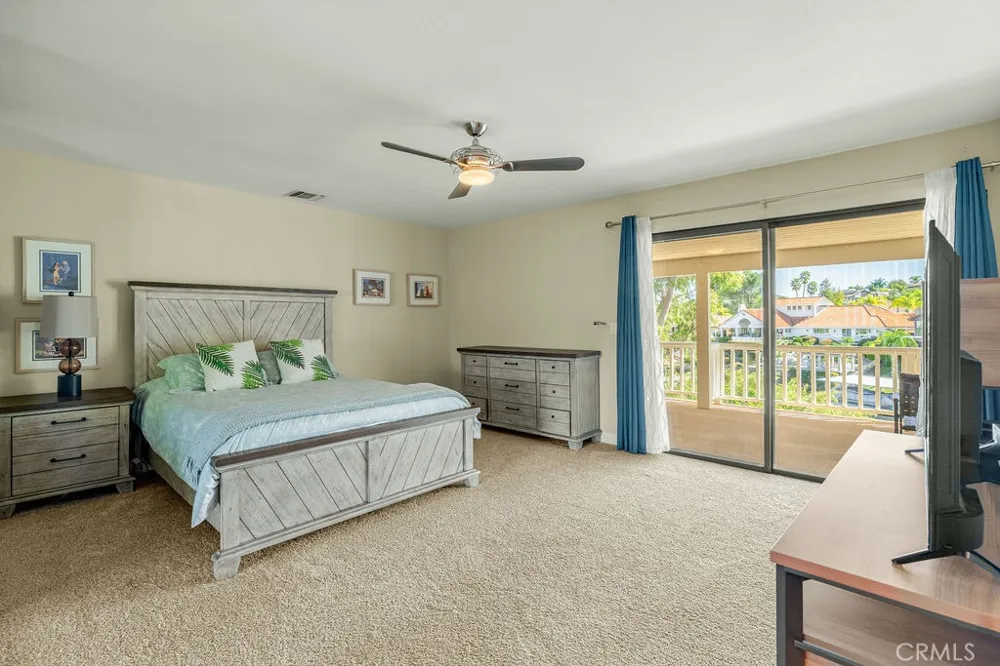 22373 Boating Canyon Lake, CA 92587